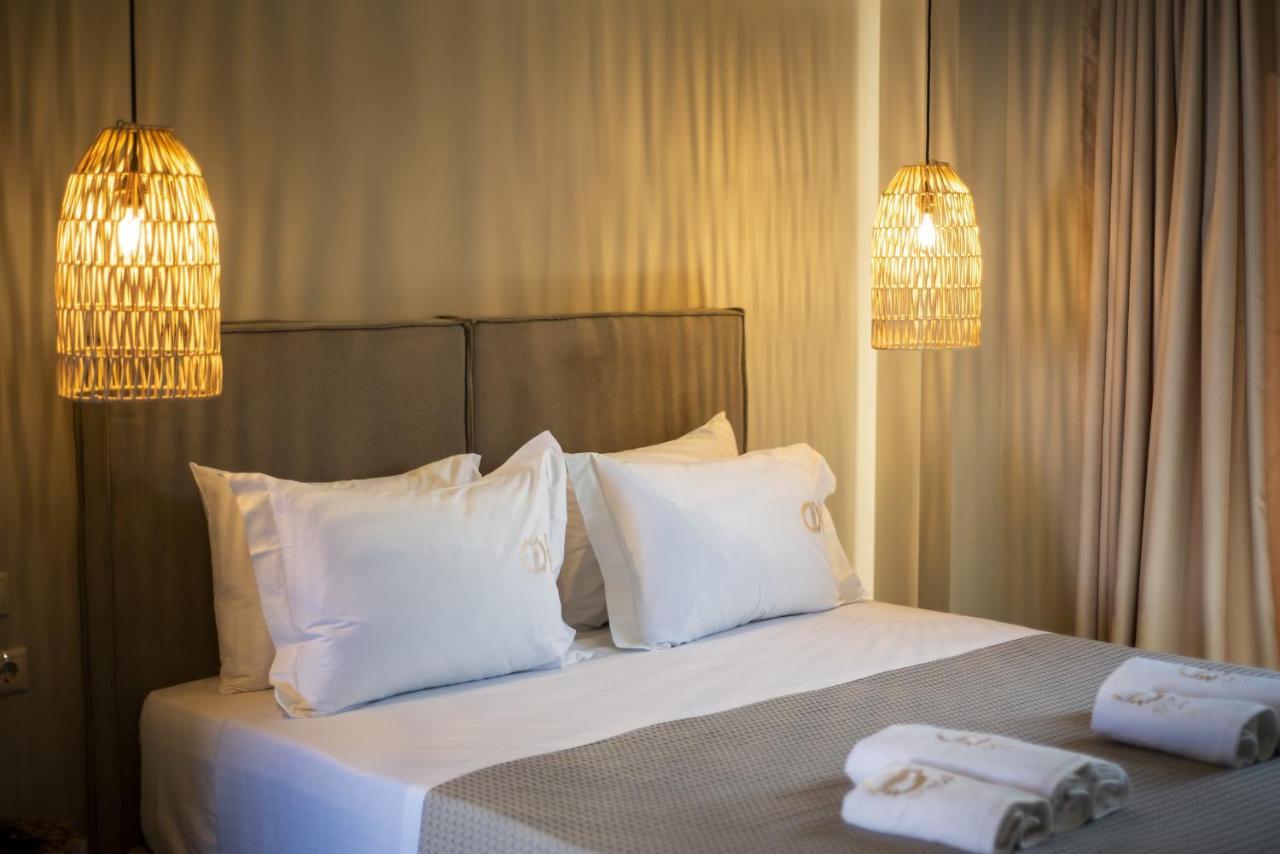 Theros Suites Dhiminio Екстериор снимка