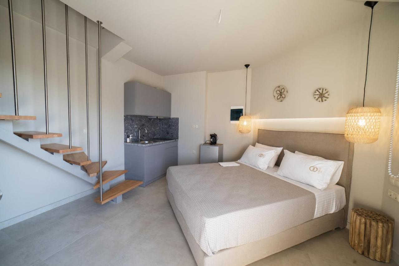 Theros Suites Dhiminio Екстериор снимка